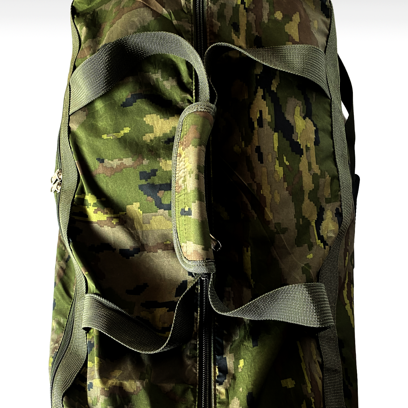Sports & Gym Duffle Bag – Camouflage
